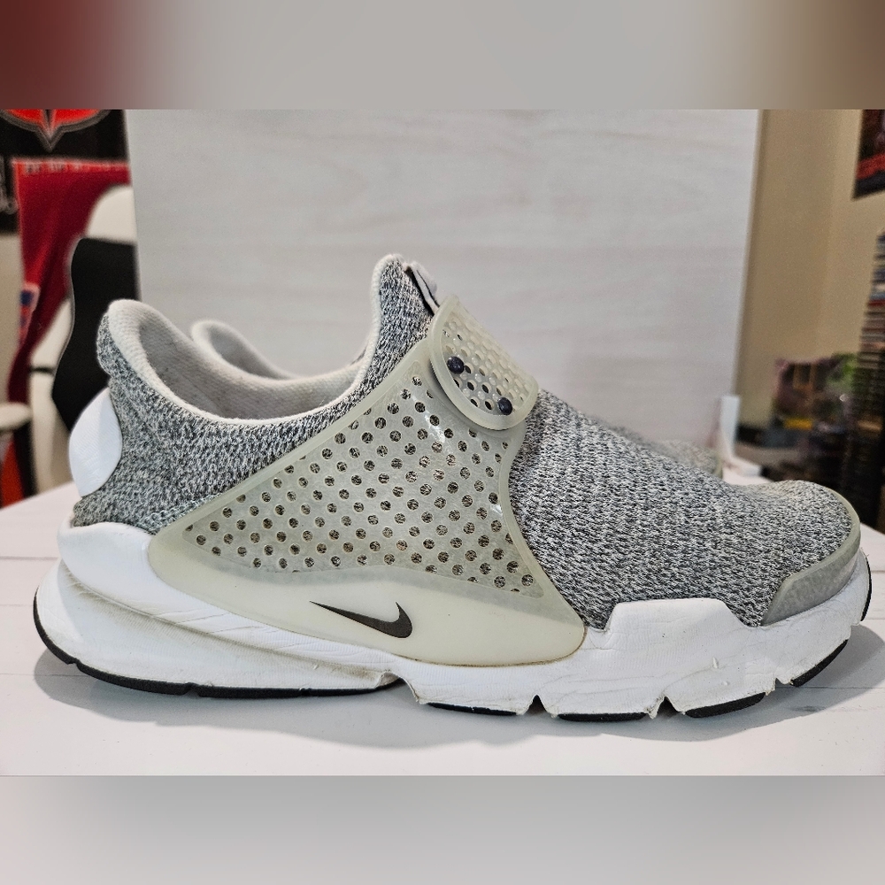 Womens Nike Sock Dart SE